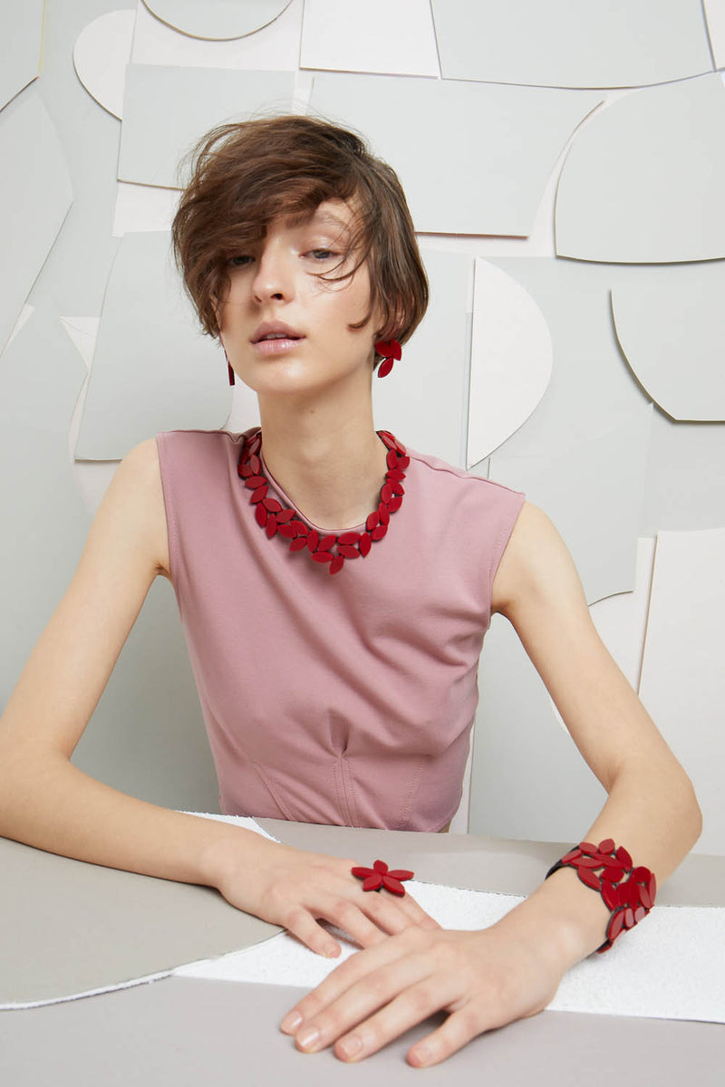 Collar Kate Leaves Meadiano - Rojo