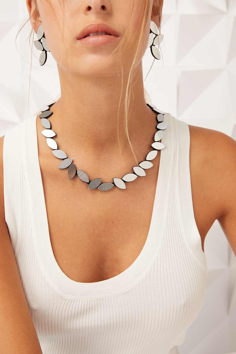 Collier rond Kate Leaves