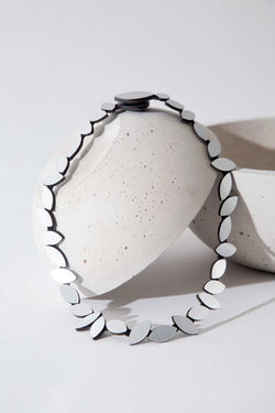 Collier rond Kate Leaves