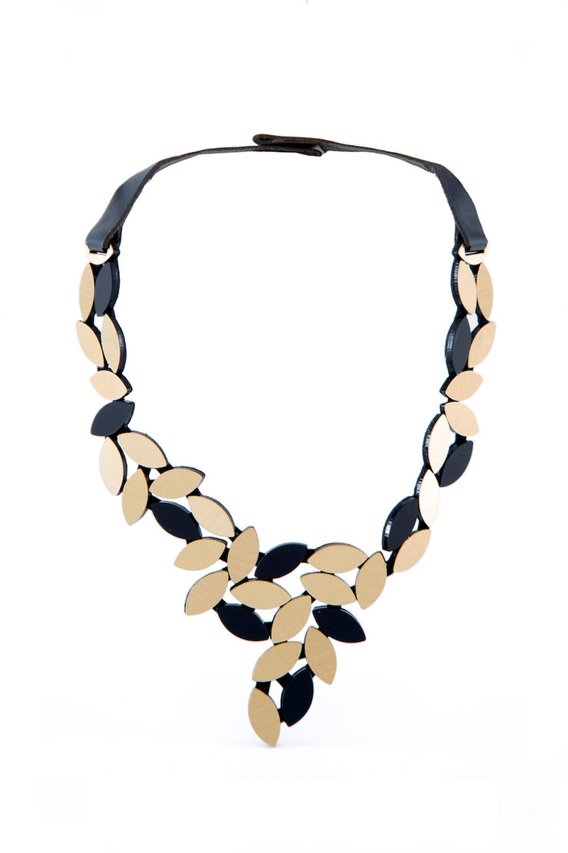 Kate Leaves V Necklace - Black&Gold