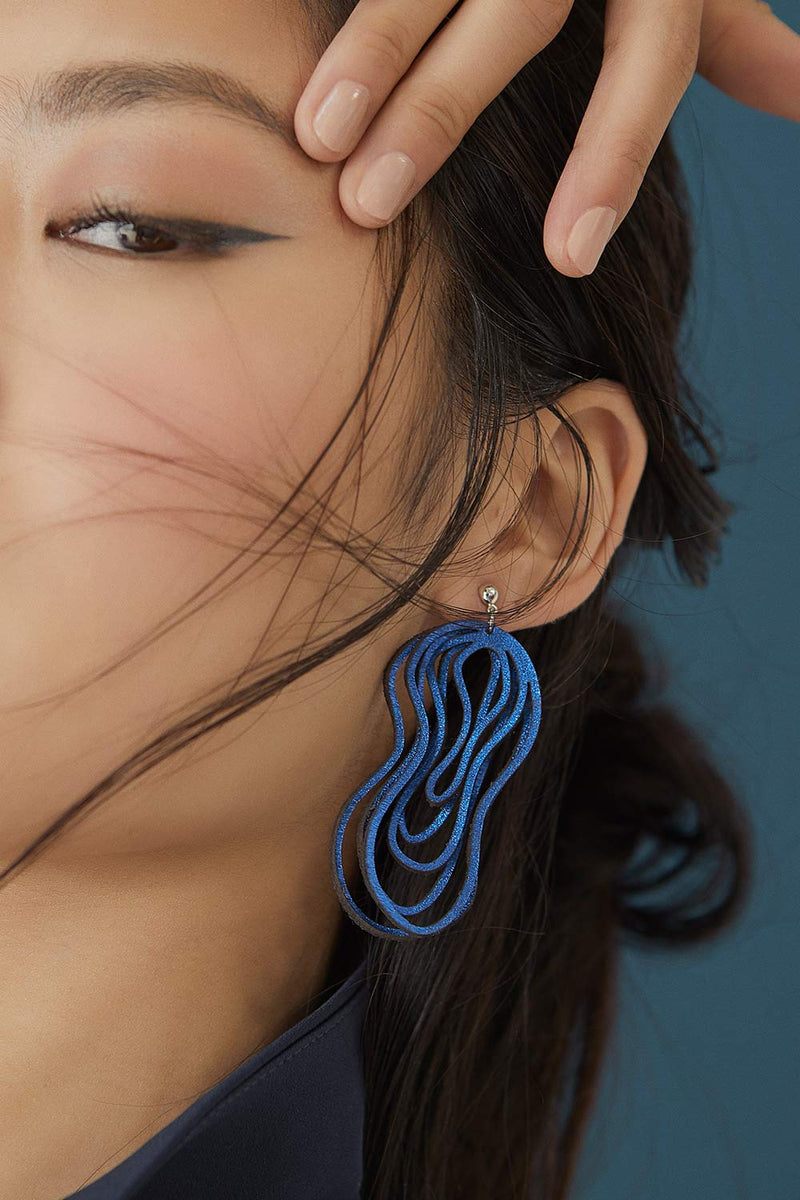 Pendientes Curves Duo - Azul Metalizado