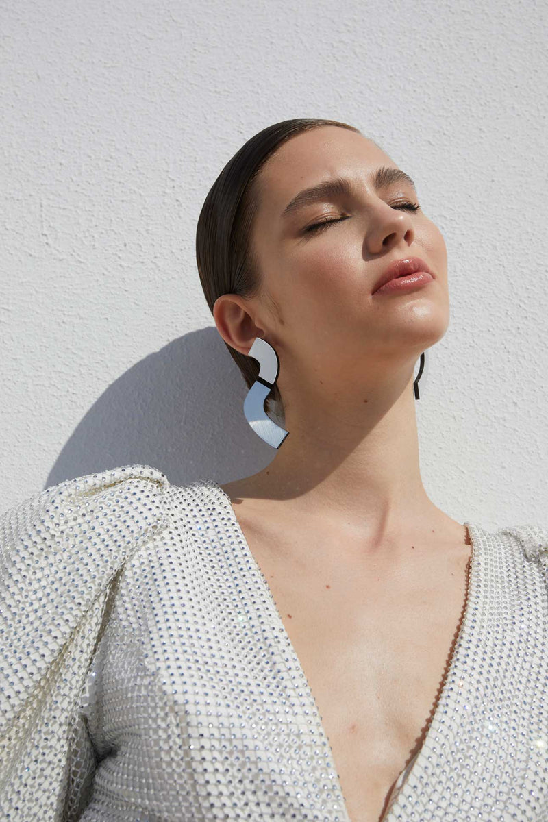 Mies Earrings - Wave