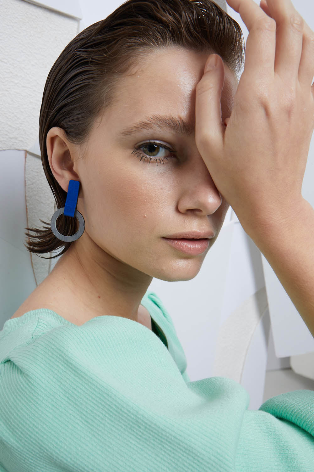 Mies Earrings Circle Small