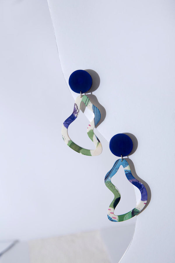 Prints Spring Hollow Drop Earrings - Cool Colors