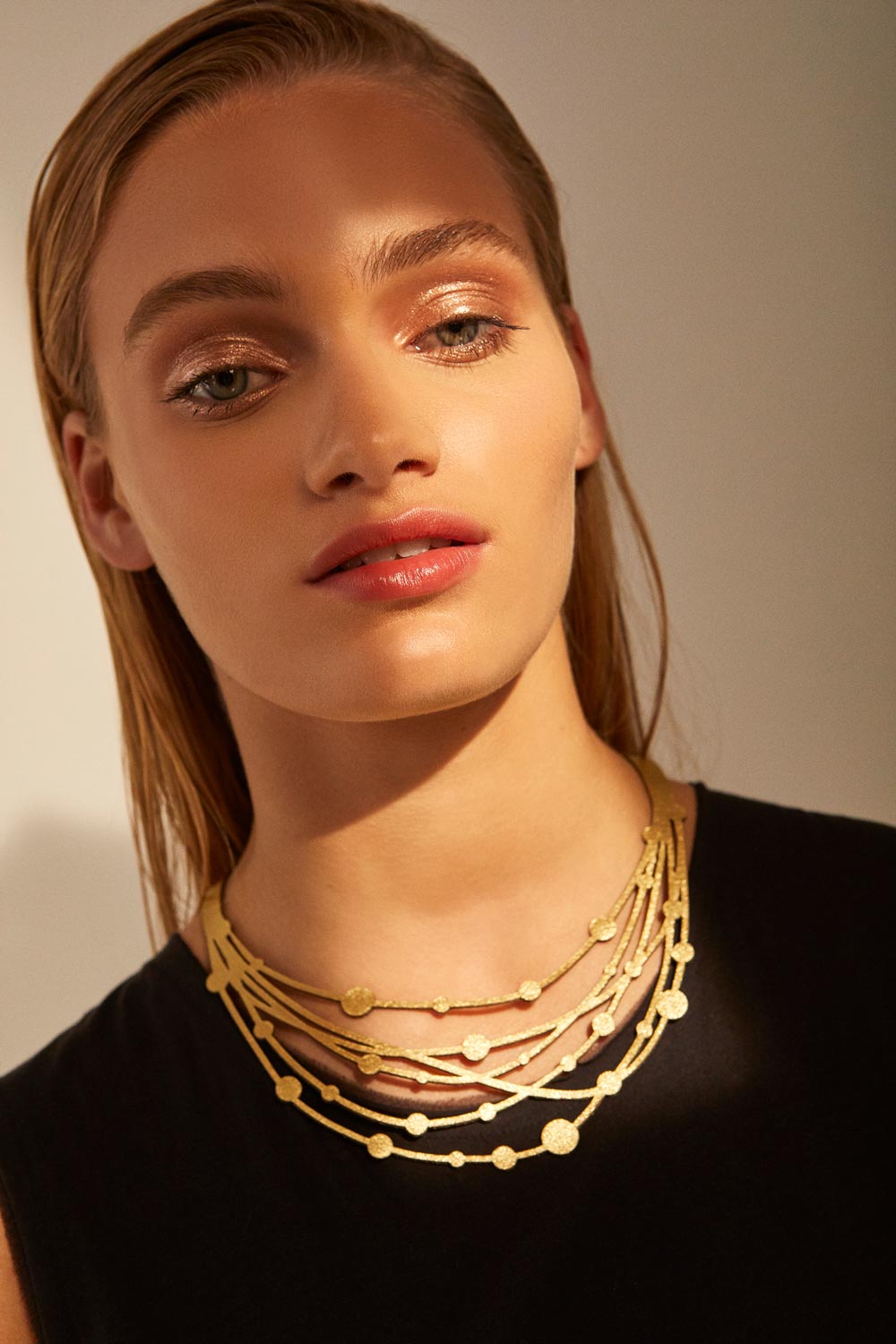 Victoria Threads Necklace - Gold