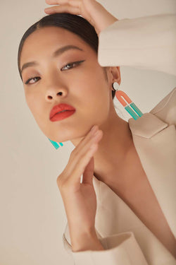 Lange Ohrringe „Audrey Arch“